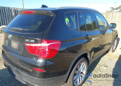 2013 BMW X3 xDrive28I z USA, uszkodzony, nr VIN 5UXWX9C5XD0A15257